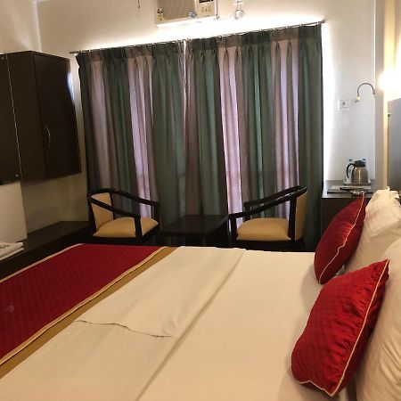 Resort Silver Hills โลนาวาลา ภายนอก รูปภาพ