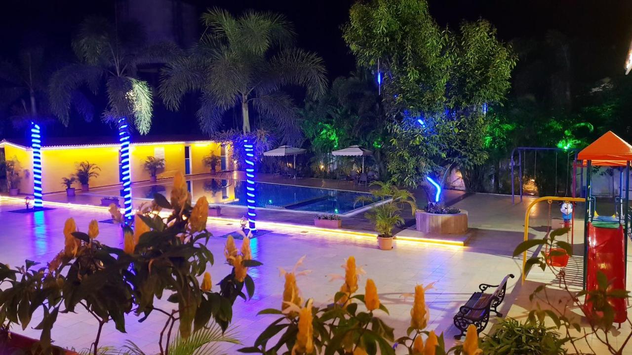 Resort Silver Hills โลนาวาลา ภายนอก รูปภาพ