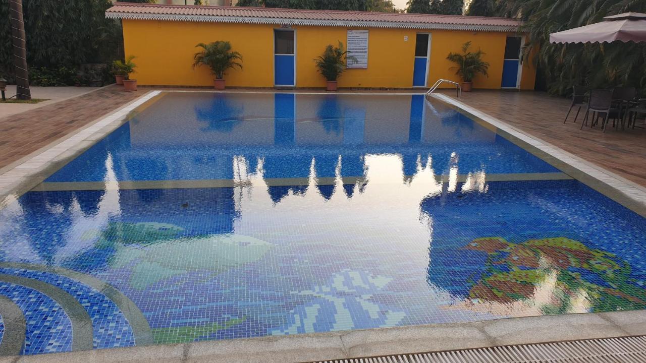 Resort Silver Hills โลนาวาลา ภายนอก รูปภาพ