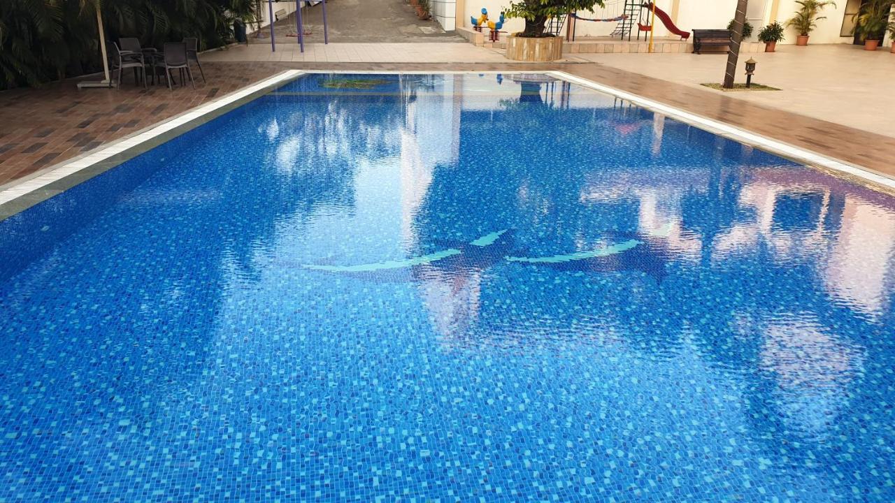 Resort Silver Hills โลนาวาลา ภายนอก รูปภาพ